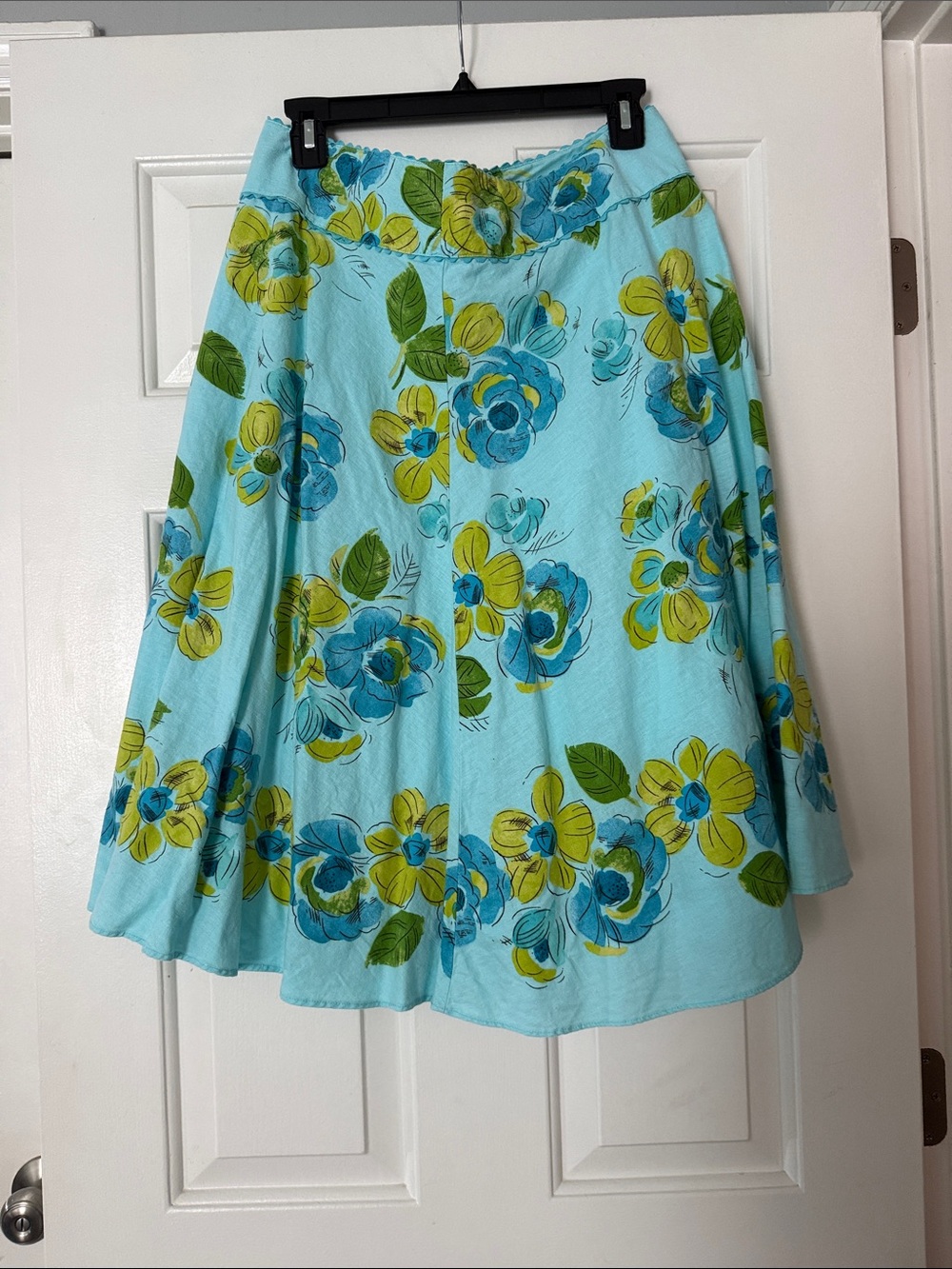 Liz Claiborne Light Blue Floral Circle Skirt
